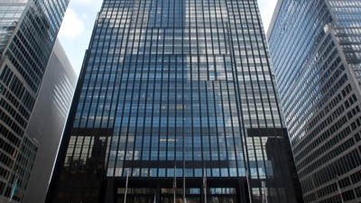 "JP Morgan rejoint la BRI" (Qant, M. de R. avec Midjourney)
