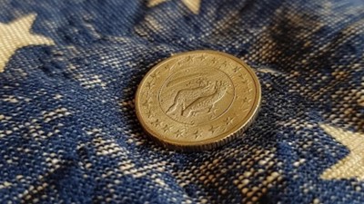 “L”euro numérique prépare son entrée” (Qant, M. de R. avec Midjourney)